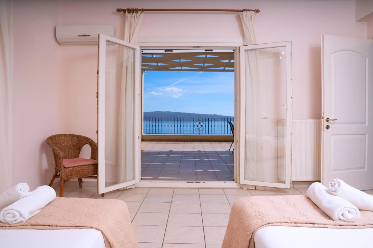 Bellina Villa Agnítsini エクステリア 写真