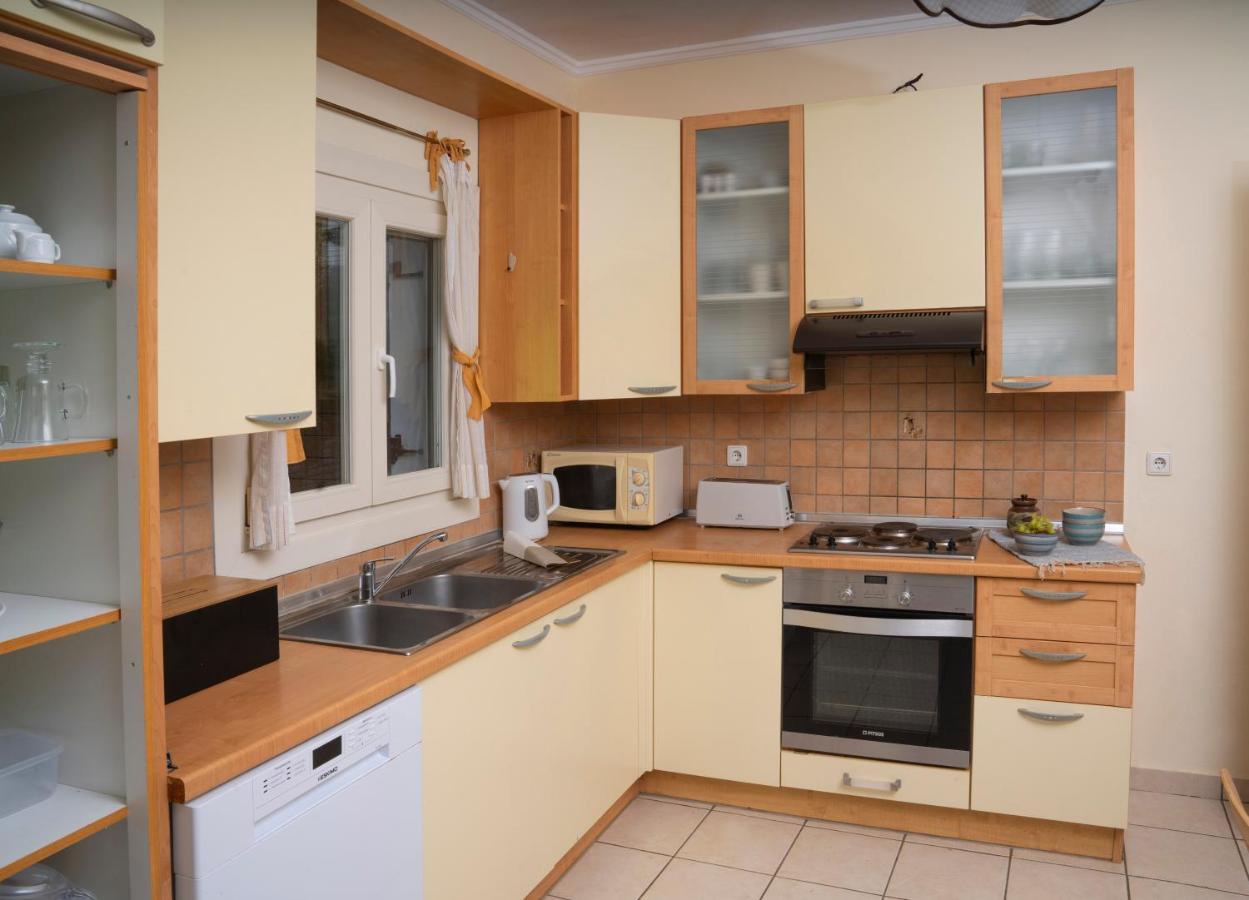 Bellina Villa Agnítsini エクステリア 写真